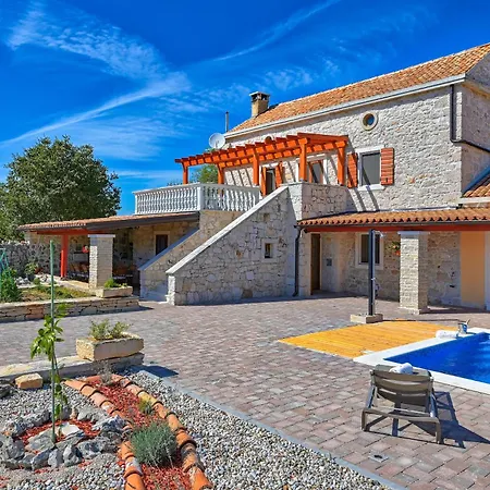 Calma Villa Biograd Na Moru