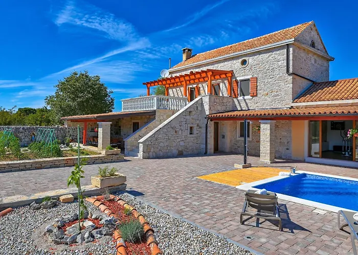 Calma Willa Biograd Na Moru